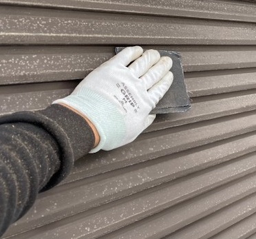 雨戸　ペーパーがけ